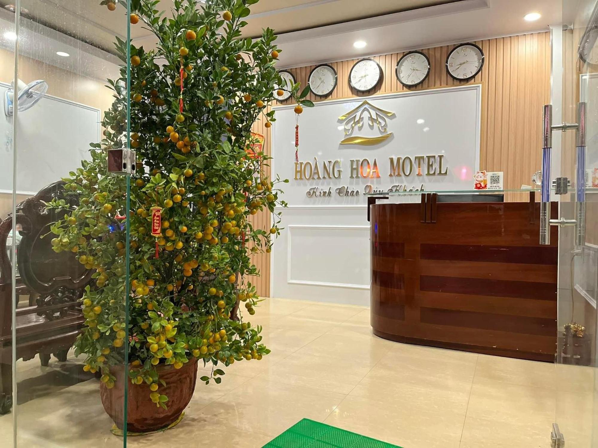 Nhà Nghỉ Hoàng Hoa Buôn Ma Thuột Esterno foto