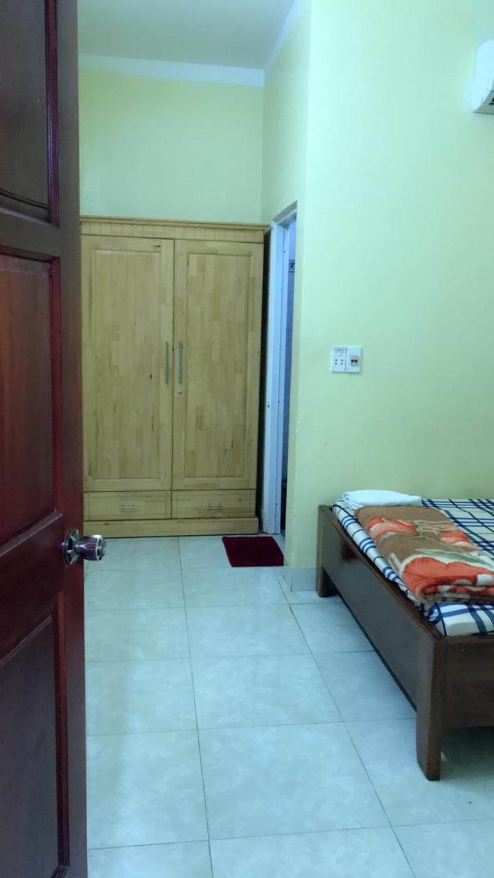 Nhà Nghỉ Hoàng Hoa Buôn Ma Thuột Esterno foto